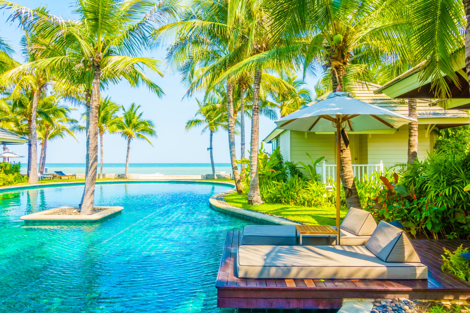 best resorts in hawaii